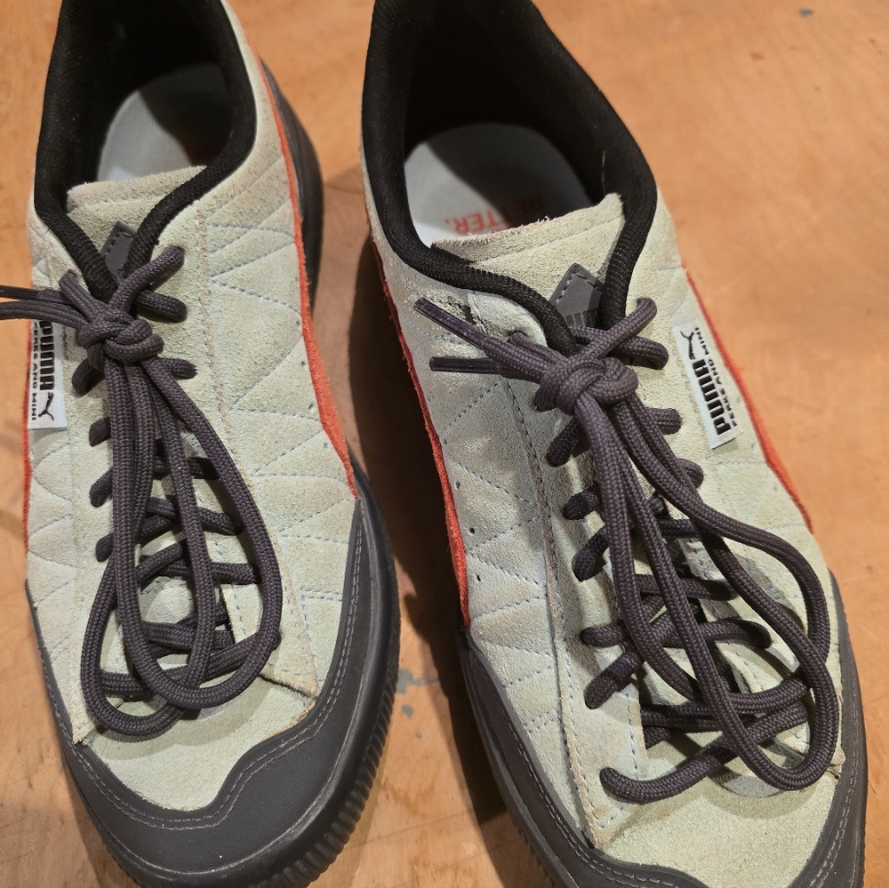 Puma Kicks 7.5 - Picture 3 of 9